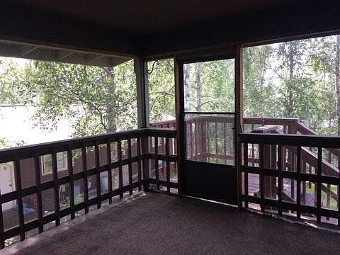 Screened in porch