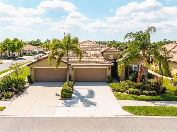 2427 Daisy Dr, North Port, FL 34289