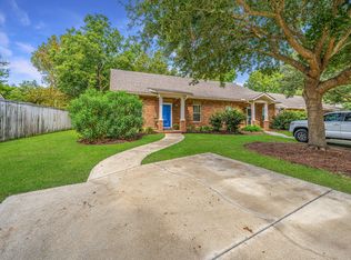 1663 Lauda Dr, Mount Pleasant, SC 29464