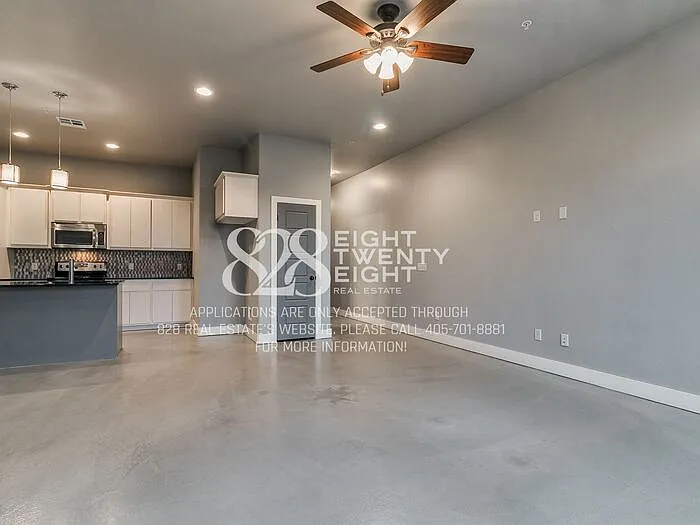 4748 W Main St — Photo 10
