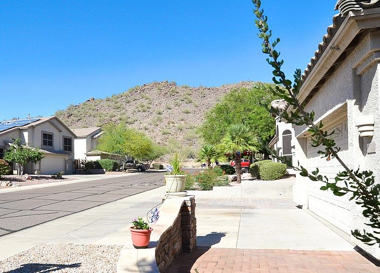 1st image of 1721 E Rose Garden Ln