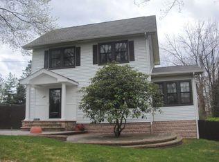 266 E Mount Pleasant Ave, Livingston, NJ 07039