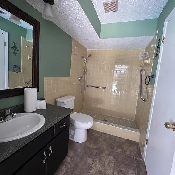 2052 Deltona Blvd — Photo 15