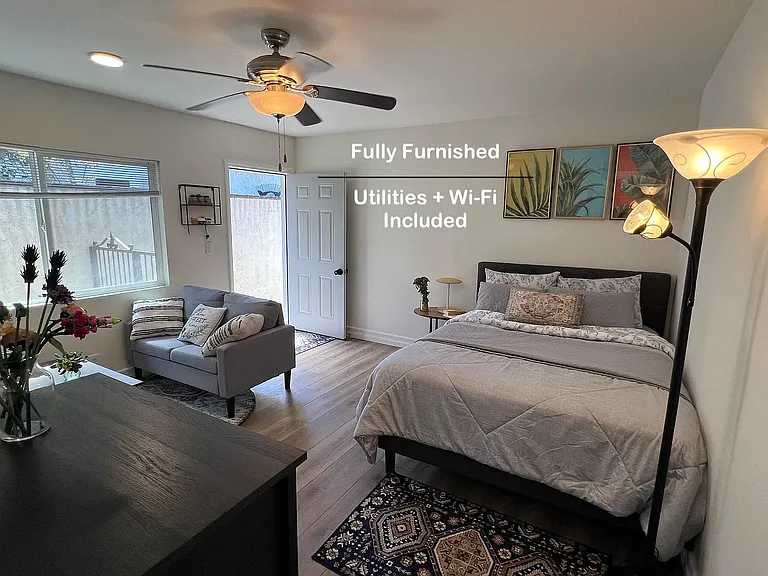 28102 S Montereina Dr — Photo 1