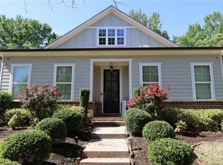 317 Edgewater Dr, Athens, GA 30605