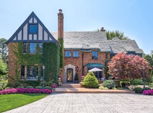 2220 Center Ave, Bay City, MI 48708