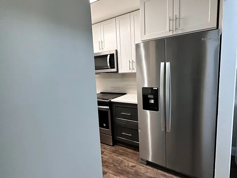2335 Brookview Ct — Photo 12