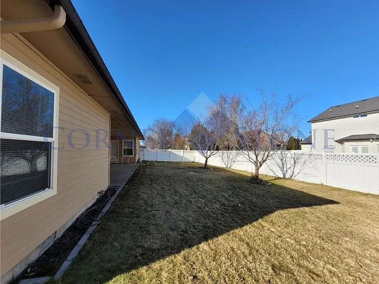 4042 W Harbor Point Dr — Photo 17