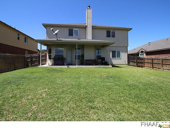 2nd image of 3304 Cricklewood Dr
