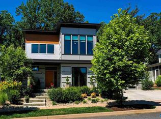 545 Lochlyn Hill Dr, Charlottesville, VA