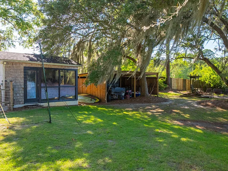 307 Doe Run Cir — Photo 85