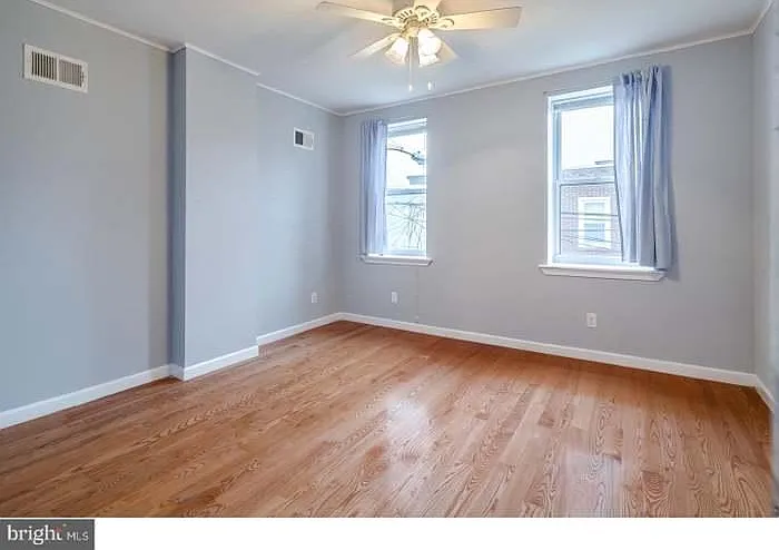 1339 S Bancroft St — Photo 14