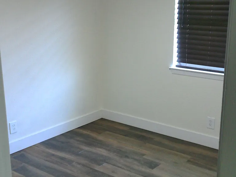 203 Idylwood Dr — Photo 22