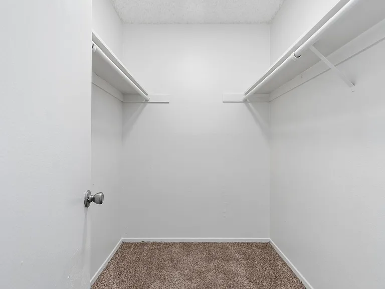 Sutter's Mill Apartments — Photo 24