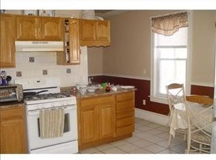 26 Lewis St, Worcester, MA 01610