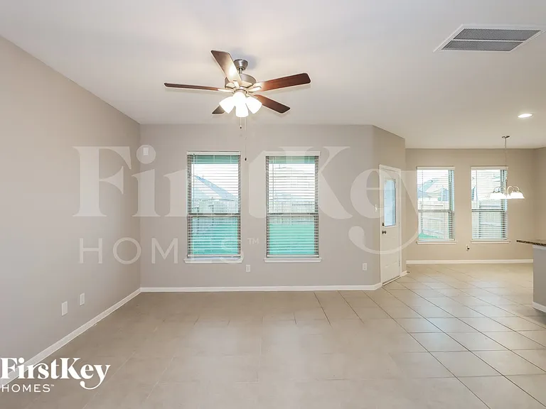 12907 Silverbank Run Dr — Photo 4