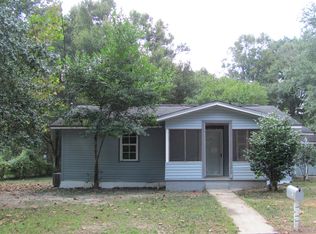 891 Walnut Ave, Crestview, FL 32539