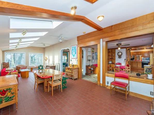 86 Watchung Ave, Montclair, NJ 07043