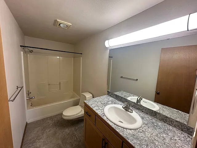 2320 Wetmore Ave — Photo 5