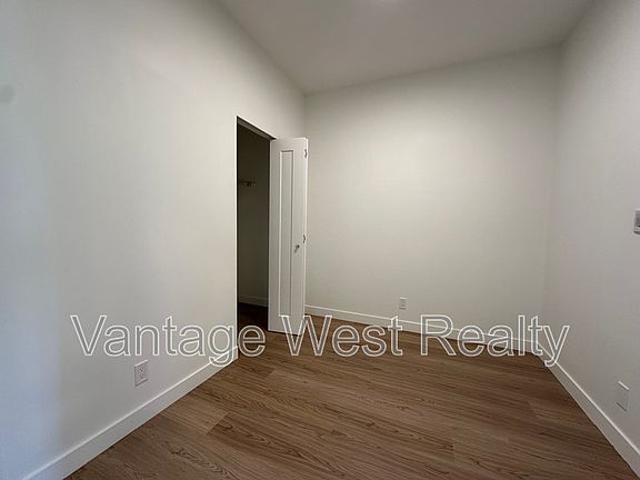 2nd image of 1380 Pridham Ave #305