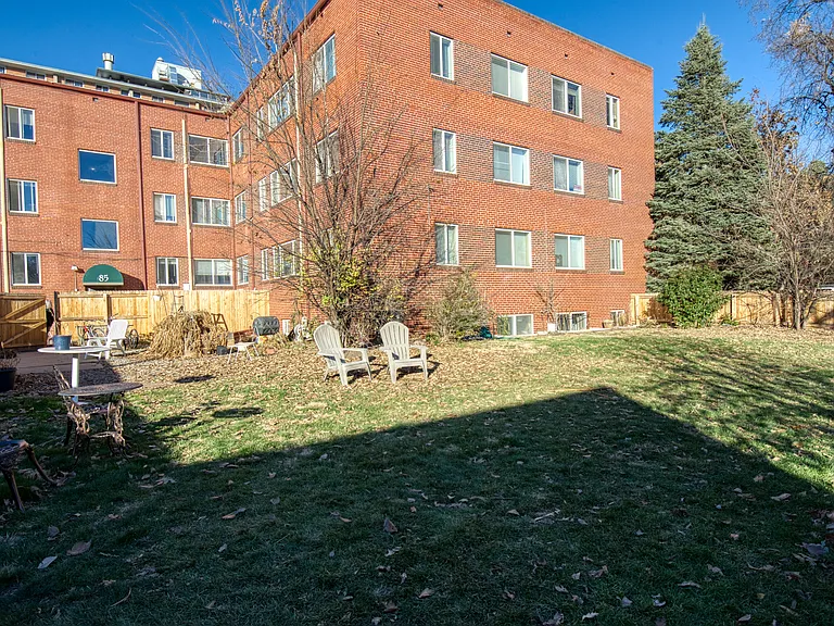 85 N Grant St #35 — Photo 25