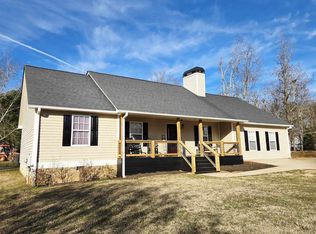 10 Shannons Ln, Comer, GA 30629