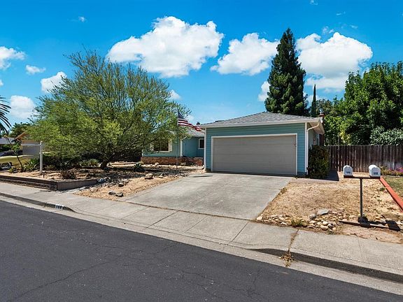 2nd image of 106 Northpark Drive