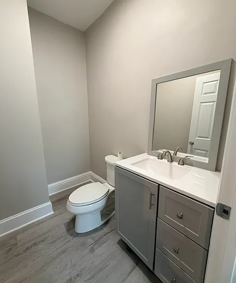 1361 Old Manchester Rd — Photo 18