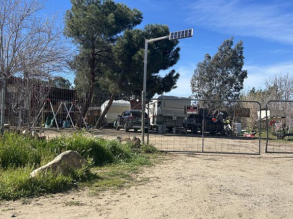 2nd image of 4829 Larsen Rd