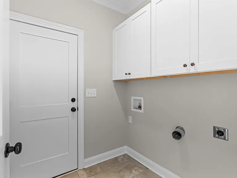 106 Sage St — Photo 17