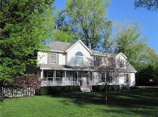 5899 Shaw St, Haslett, MI 48840