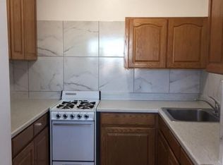 290 S Perry St APT 4, Denver, CO 80219