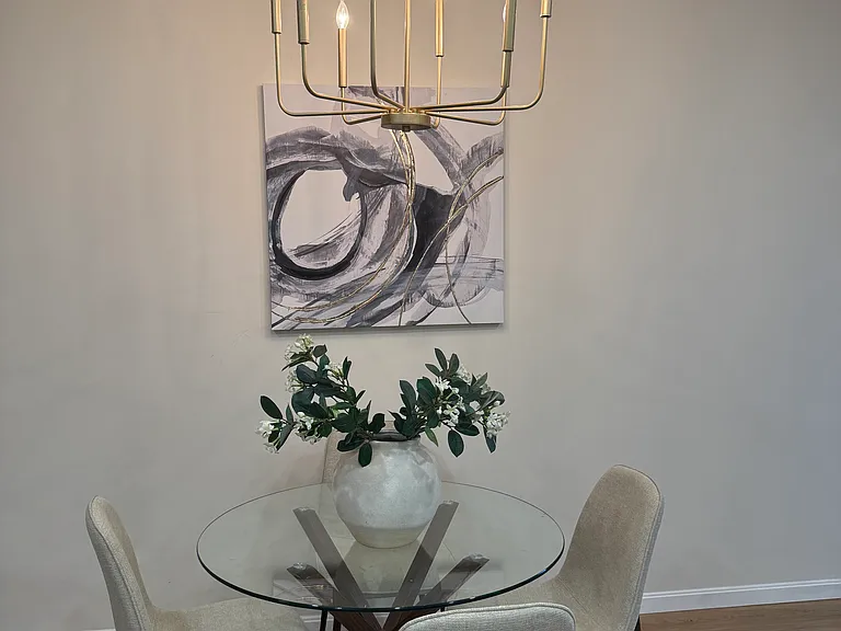 719 E Caldwell St #2 — Photo 15