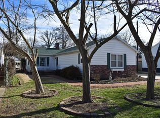 320 S Water St, Henderson, KY 42420