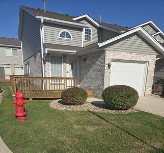 8201 Daniel Dr, Justice, IL, 60458