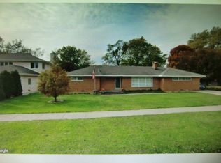 8410 Mansfield Ave, Burbank, IL