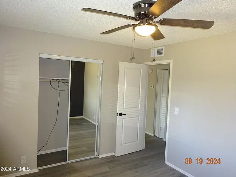 341 E Vogel Ave #2 — Photo 18