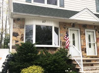 57 Tanglewood Dr, Staten Island, NY 10308