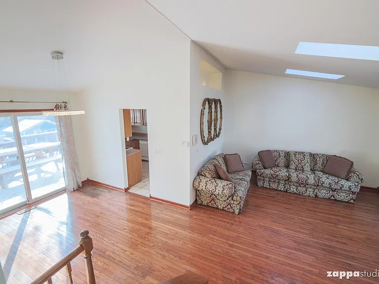 2705 Laurel Ct — Photo 23