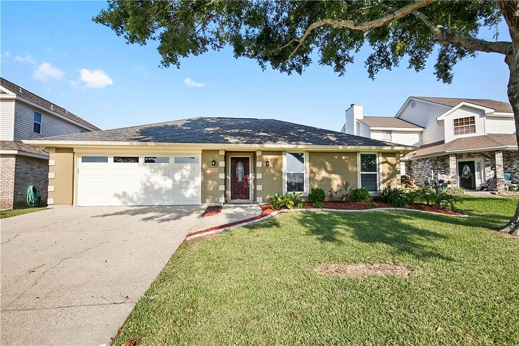house on the hill ロンパース 428 Charles Ct, Slidell, LA 70458 | Zillow