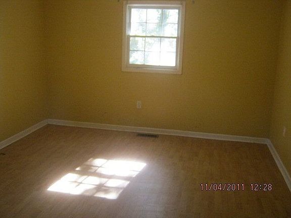 4th image of 4017 Dorothy Dr