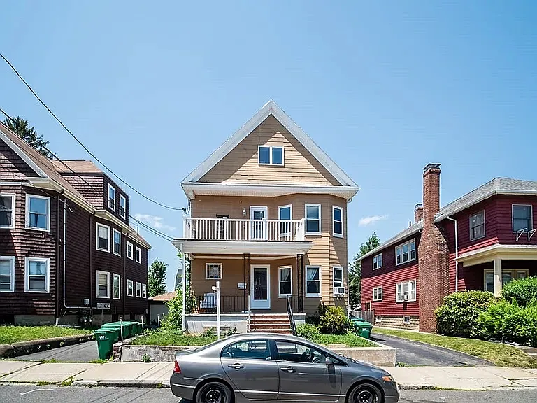 21 Quincy St #1