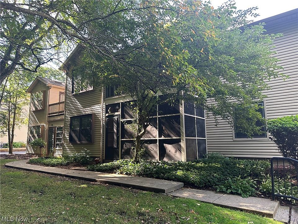 1st image of 1339 Fox Run Dr