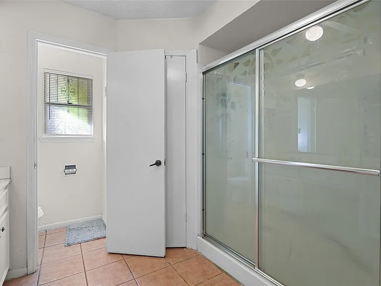 4123 Yupon Ridge Dr — Photo 7
