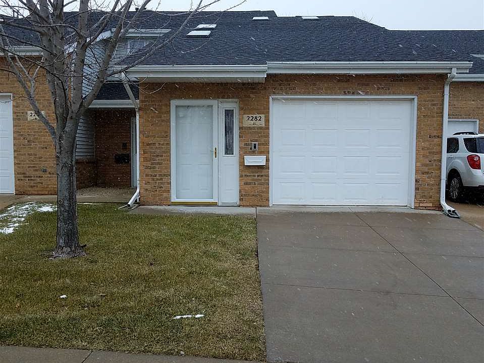 1st image of 2282 Pasadena Dr Unit 11
