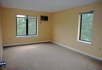 4th image of 539 Candlewood Park