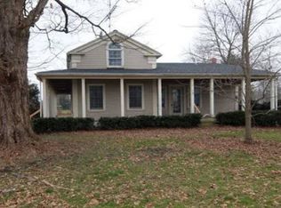 7889 Hayes Rd, Williamsfield, OH 44093