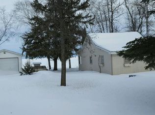 7102 Resort Ln NW, Williams, MN 56686