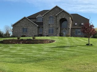 6910 Fawn Ct, Platteville, WI 53818