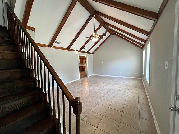 5th image of 811 Grimes St